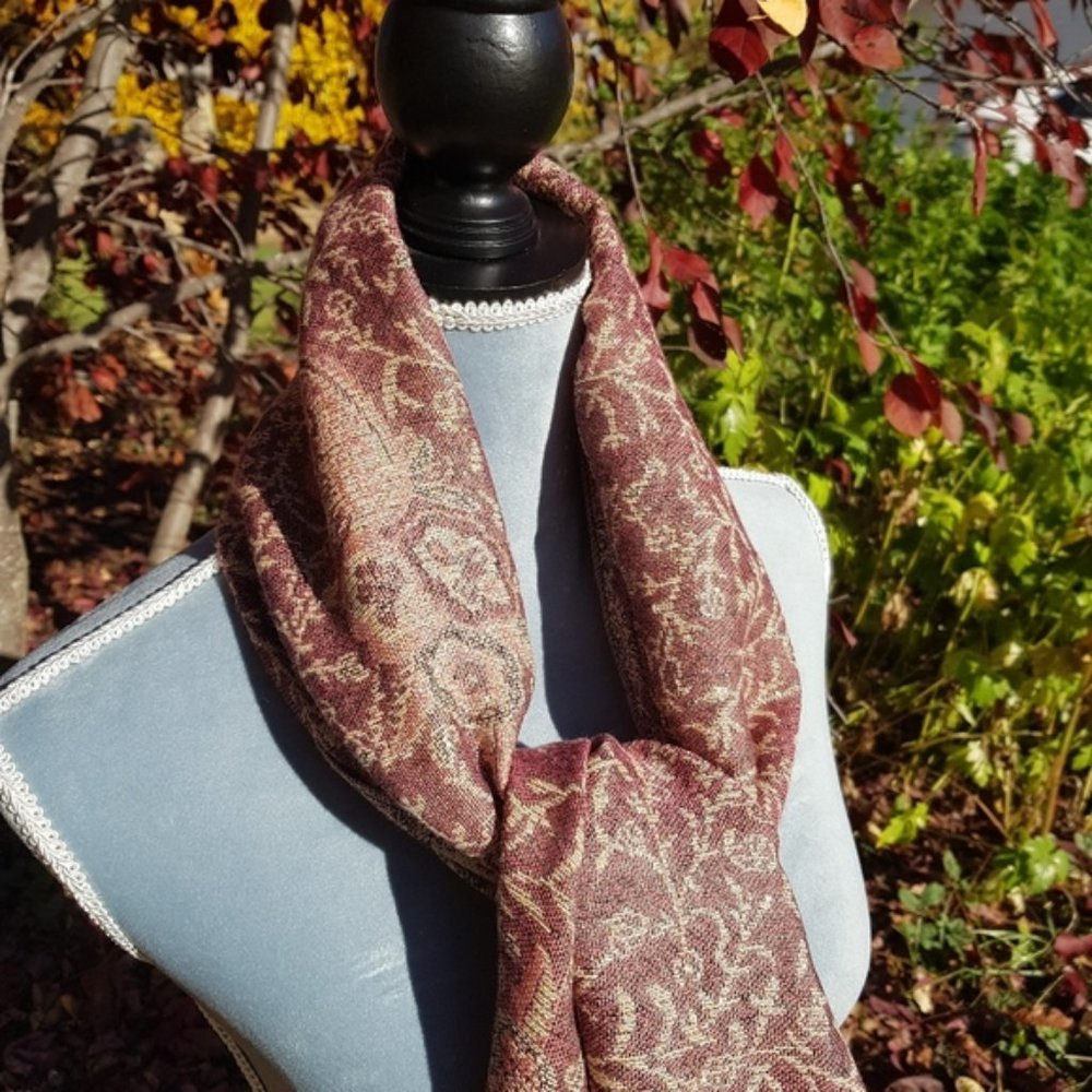 Maroon And Gold Scarf -Perfect Condition Well Protected - Picture 7 of 11